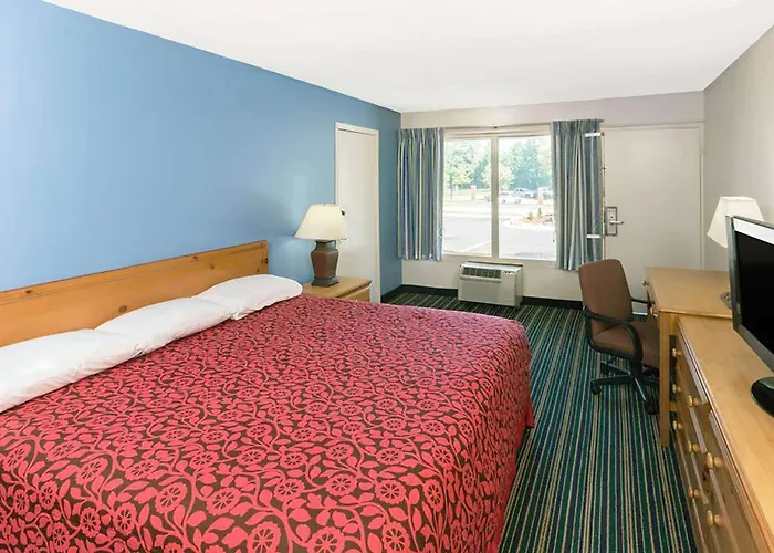 Days Inn By Wyndham Shreveport